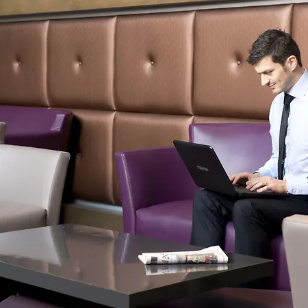 Mercure 19 Philharmonie La Hotel 4*