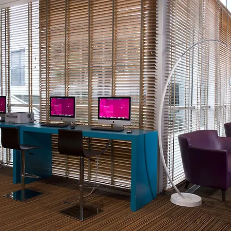 Mercure 19 Philharmonie La Hotel