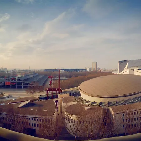 Mercure 19 Philharmonie La Hotel 4*