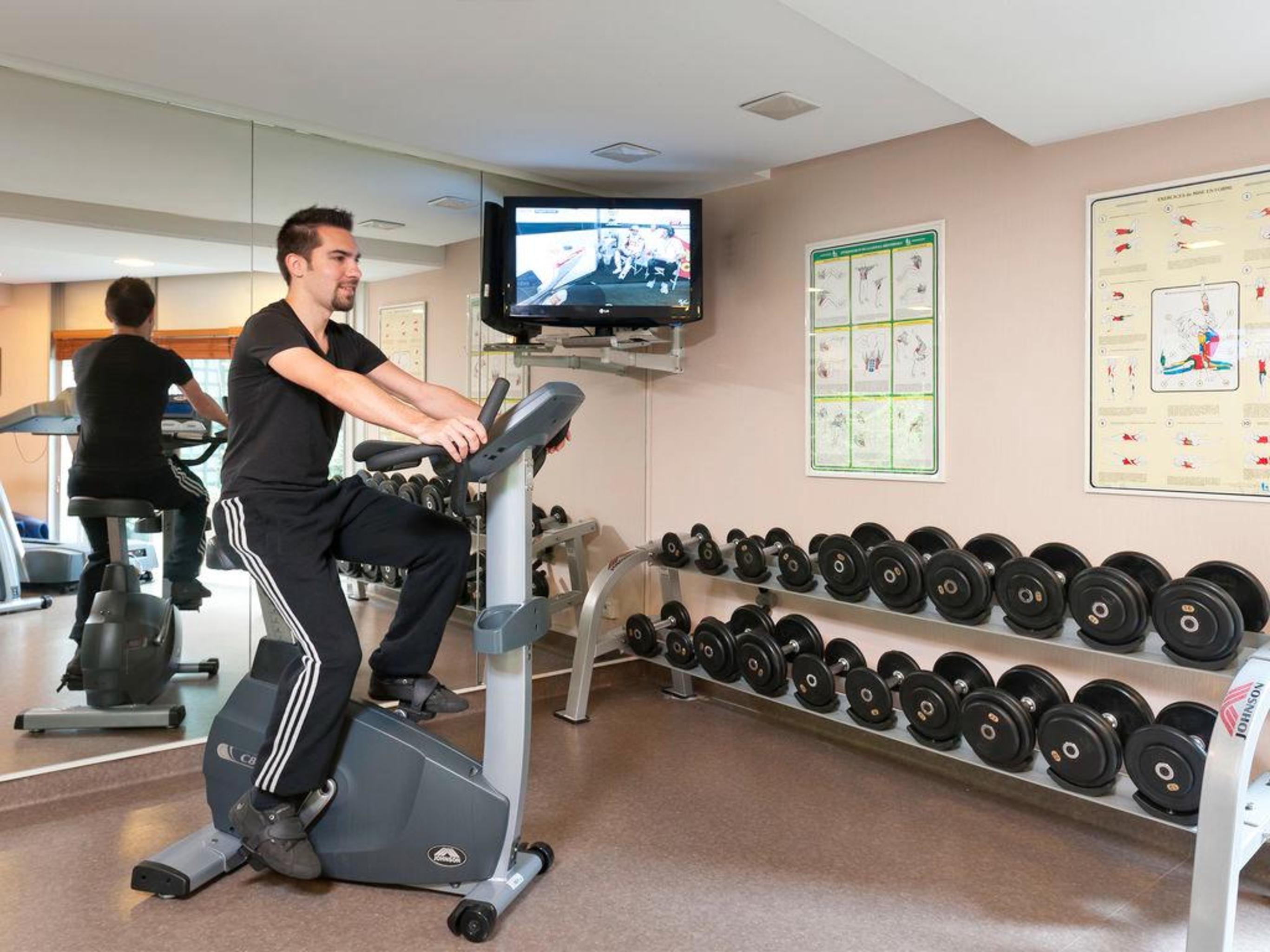 Mercure 19 Philharmonie La 4*