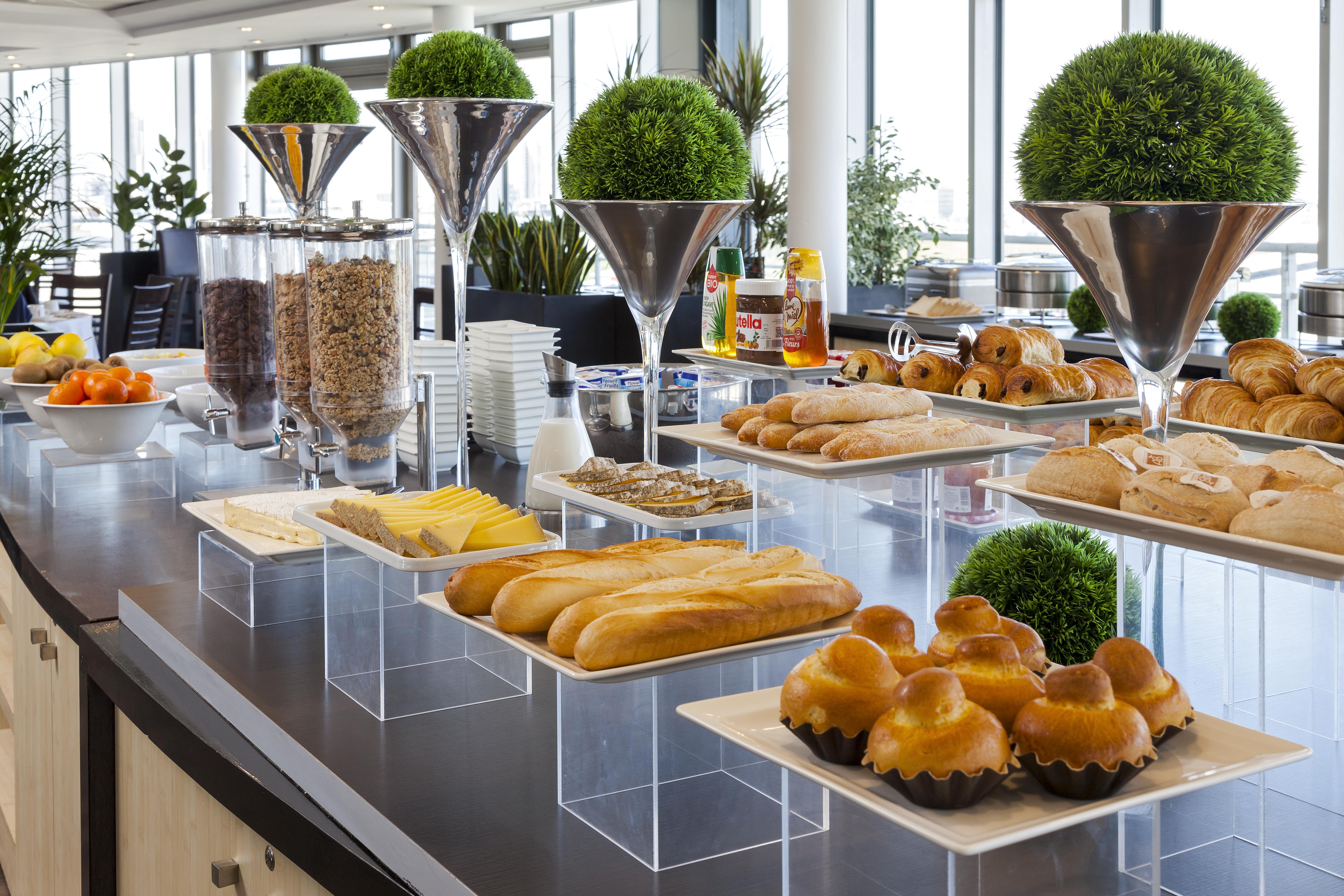 Mercure La Hotel