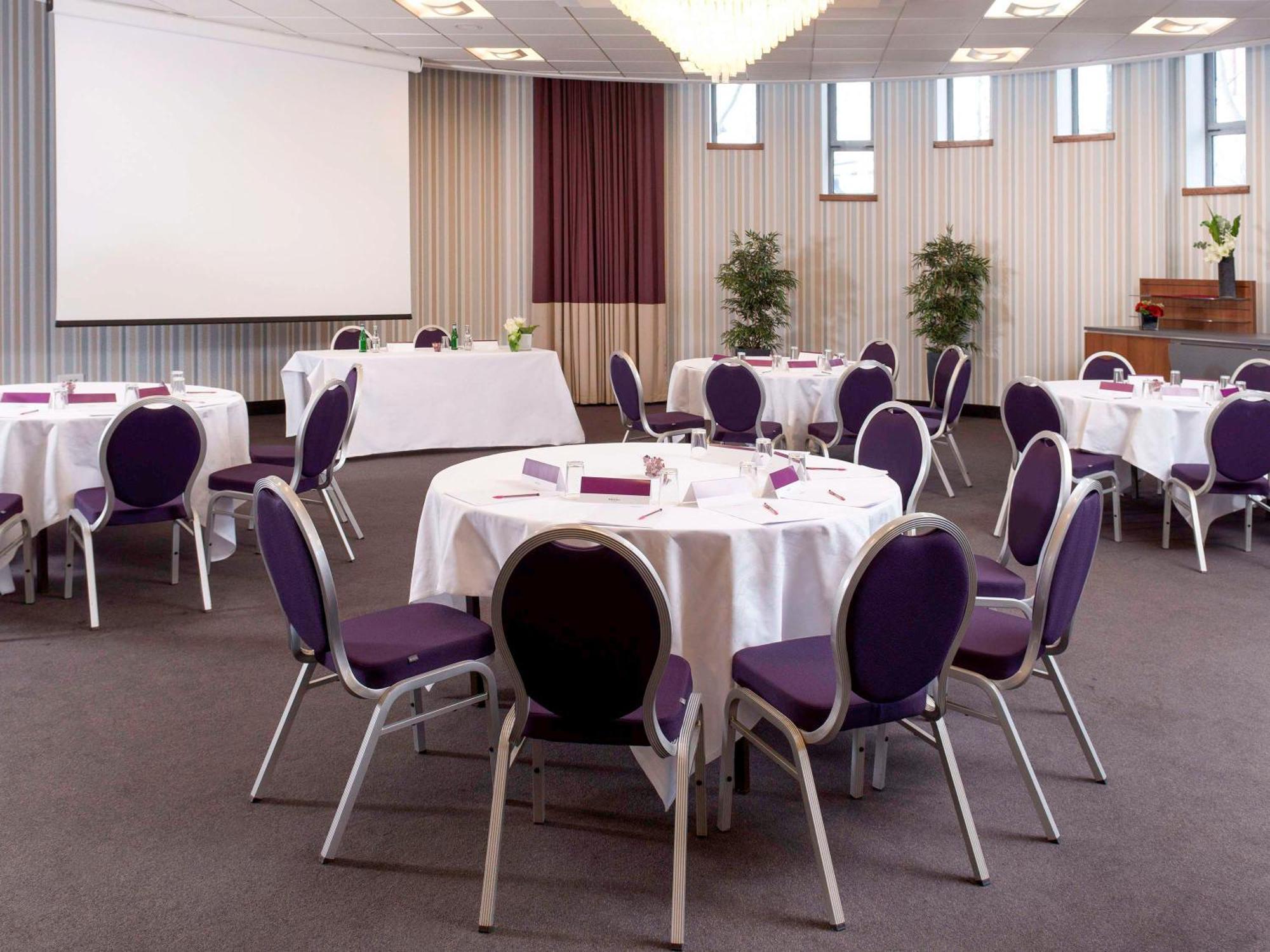 Mercure La Hotel Parigi
