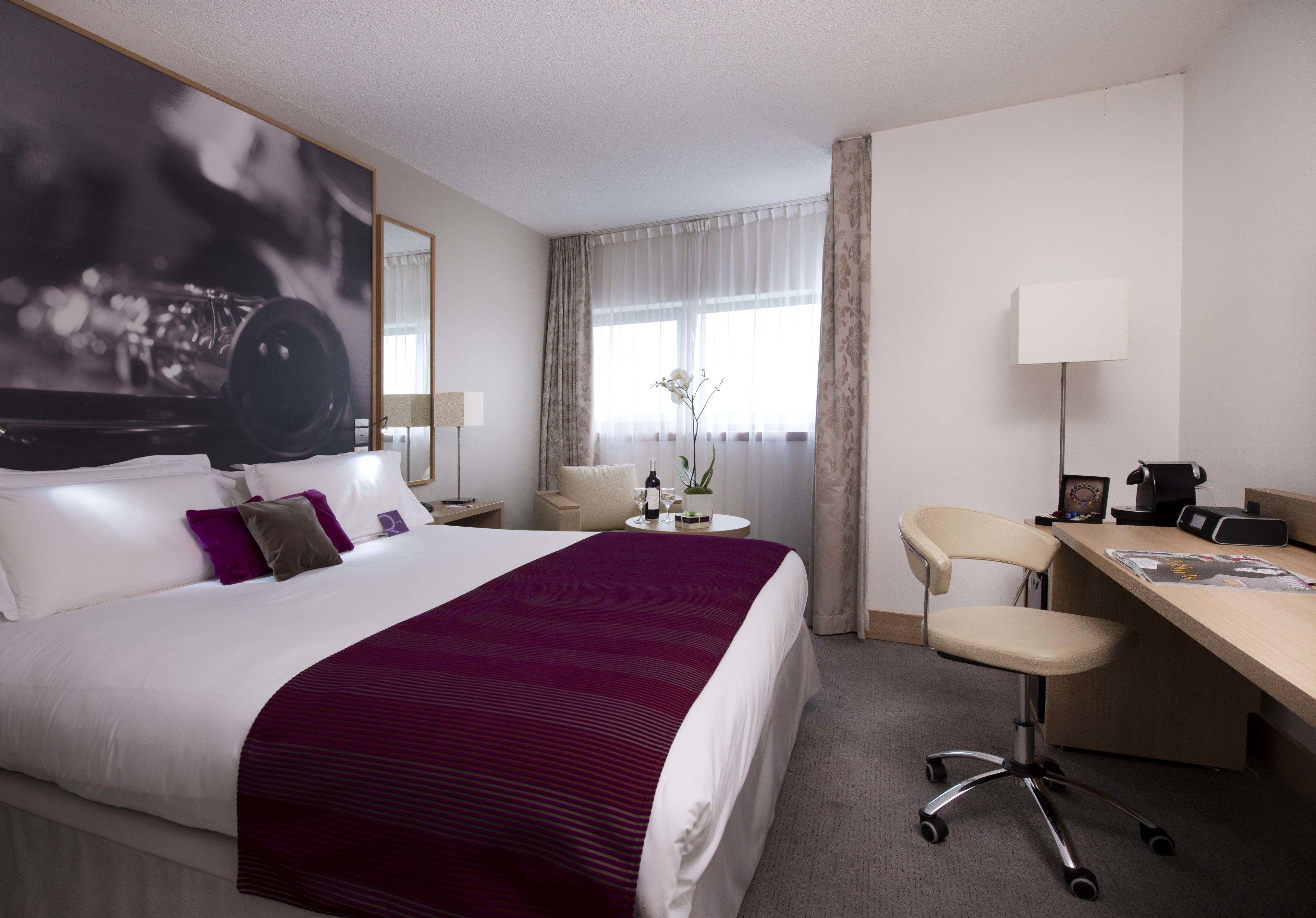 Mercure 19 Philharmonie La 4*