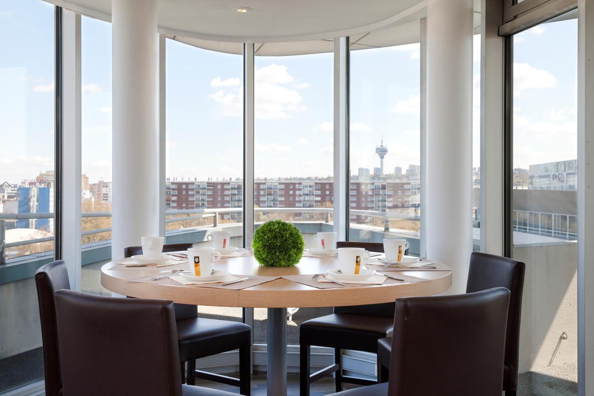 Mercure 19 Philharmonie La 4* Paris