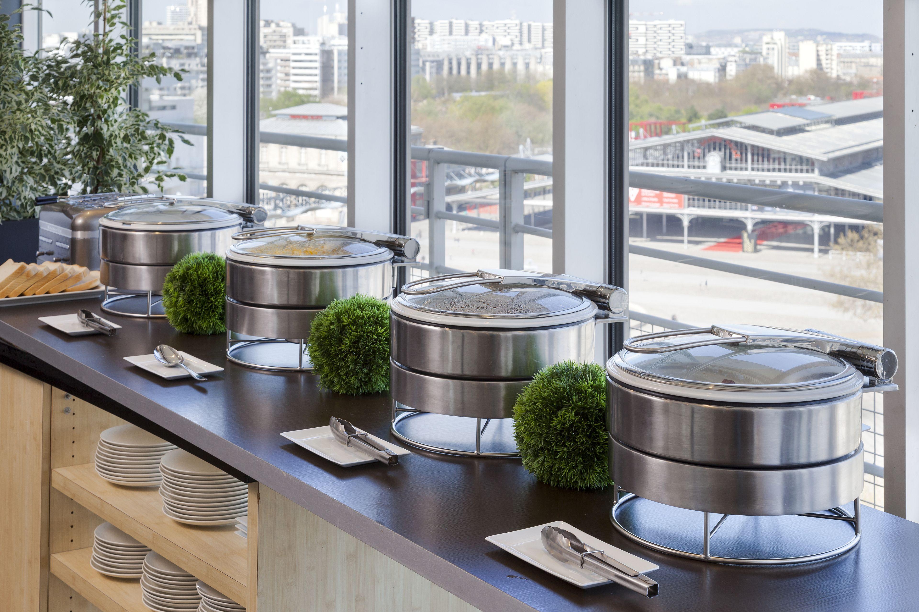 Mercure 19 Philharmonie La Hotel Paris